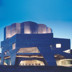 gedung perpustakaan paling eksotis 